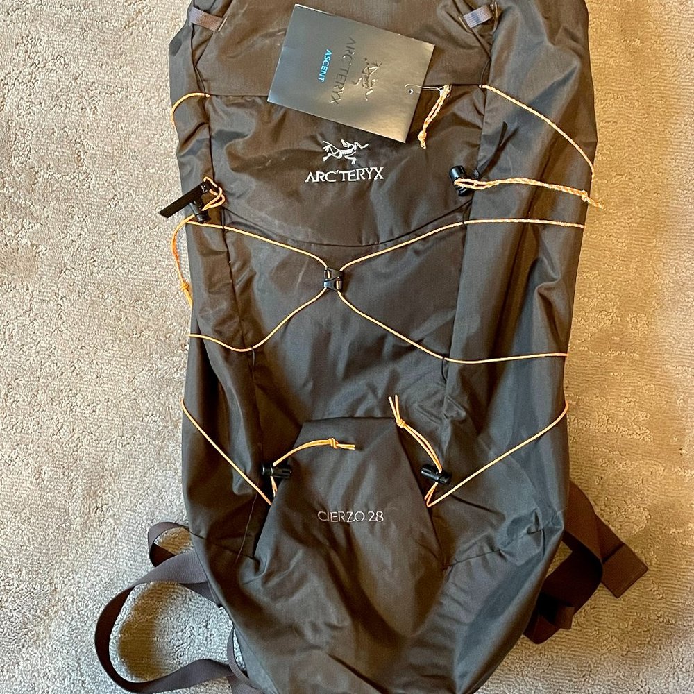Arc'teryx Cierzo 28 L Backpack